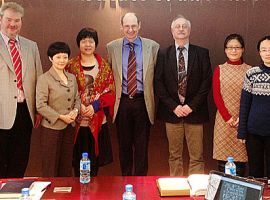 The University of Applied Sciences Bremerhaven, Germany visited Dalian DNUI.