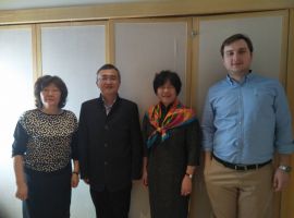 Vera, Professor of Logistics of Russian Transportation University, Visited Our School